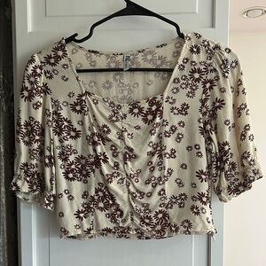 Cream Ruched Flutter Sleeve Blouse